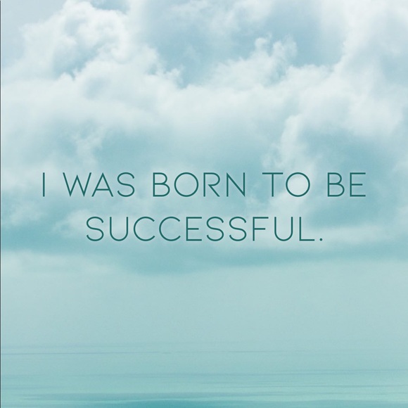 Meet your Posher, Aminata 🙋🏾‍♀️🦋❤️ - Picture 2 of 5